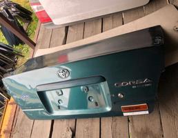 Крышка багажника для TOYOTA CORSA EL51/EL53/EL55/NL50  запчасти бу