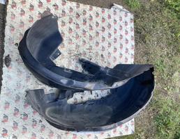 Подкрылок передний правый для NISSAN LEAF AZE0  запчасти бу