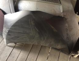 Капот для TOYOTA RACTIS NCP105/NCP100/SCP100  запчасти бу
