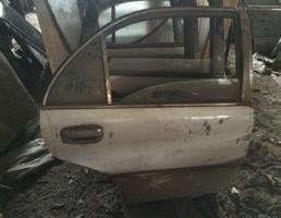 Дверь задняя правая для TOYOTA CROWN MAJESTA JZS177/UZS171/UZS173/UZS175  запчасти бу