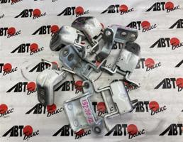 набор петель для NISSAN LEAF AZE0  запчасти бу