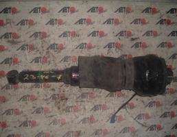 Стойка задняя левая для TOYOTA CELSIOR UCF10/UCF11  запчасти бу