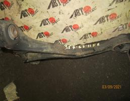 Рычаг передний нижний правый для HONDA INSPIRE UC1  запчасти бу