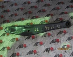 Рычаг задний нижний левый для TOYOTA CROWN MAJESTA JZS177/UZS171/UZS173/UZS175  запчасти бу