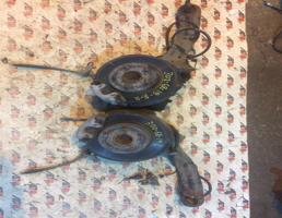 Ступица задняя правая для MAZDA PREMACY CREW  запчасти бу