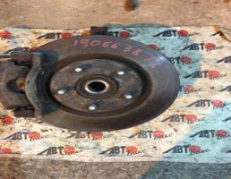 Ступица передняя левая для NISSAN X-TRAIL T31  запчасти бу