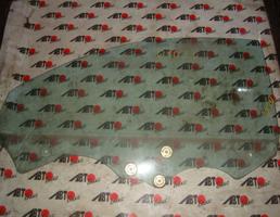 Стекло двери передней левой для TOYOTA CURREN ST206/ST207/ST208  запчасти бу