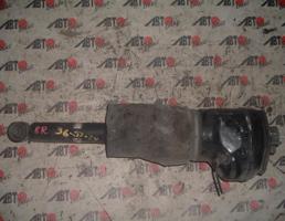 Стойка задняя правая для TOYOTA CELSIOR UCF20/UCF21  запчасти бу