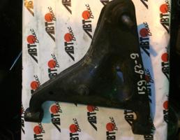 Рычаг задний нижний правый для NISSAN CEDRIC PAY32/PBY32/PY32/Y32/UY32  запчасти бу