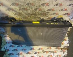 Радиатор охлаждения для SUBARU FORESTER SG5/SG9  запчасти бу