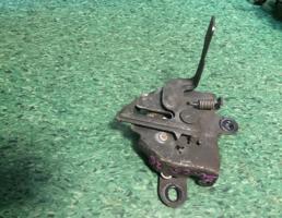 замок капота для TOYOTA WISH ANE10G/ANE11W/ZNE10G/ZNE14G  запчасти бу