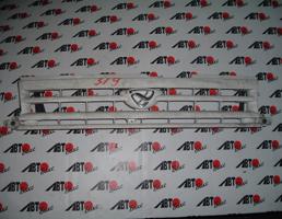 Решетка радиатора для MAZDA MPV LVEW/LV5W/LVLR/LVLW  запчасти бу