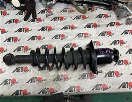 Стойка задняя левая для TOYOTA SIENTA NCP81G/NCP85G  запчасти бу