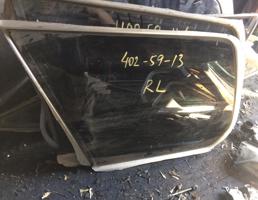 Стекло боковое заднее левое для SUBARU FORESTER SG5/SG9  запчасти бу