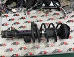 Стойка передняя правая для NISSAN LEAF AZE0  запчасти бу