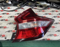 Фонарь задний правый для NISSAN NOTE E12/HE12/NE12/SNE12  запчасти бу