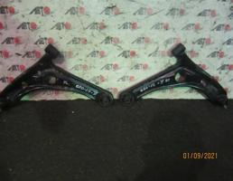 Рычаг передний нижний правый для TOYOTA VITZ NCP10/NCP13/NCP15/SCP10/SCP13  запчасти бу