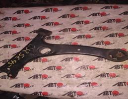 Рычаг передний нижний правый для TOYOTA SPACIO NZE121/NZE121N/ZZE122N/ZZE124N  запчасти бу