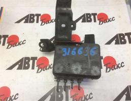 Блок ABS для TOYOTA VOXY AZR60G/AZR65G  запчасти бу