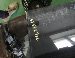 Стекло двери задней левой для TOYOTA PASSO KGC10/KGC15/QNC10  запчасти бу