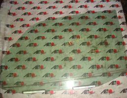 Стекло двери передней левой для MITSUBISHI PAJERO IO H61W/H66W/H71W/H76W  запчасти бу